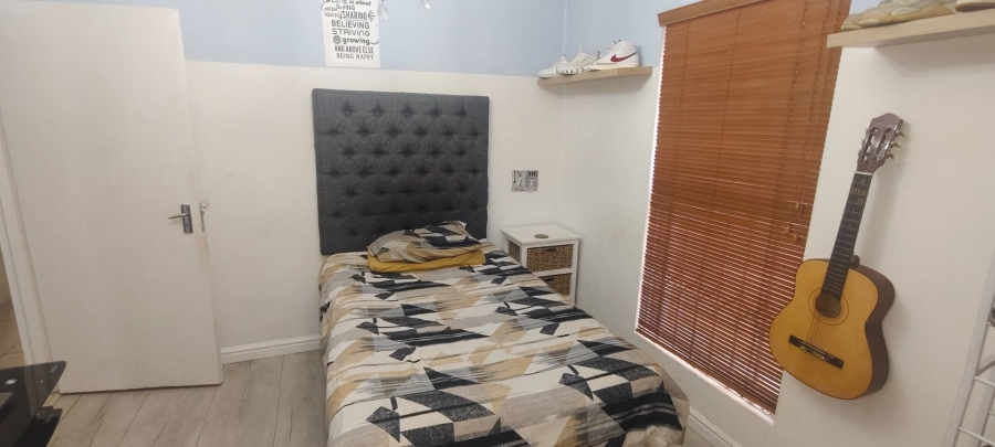 3 Bedroom Property for Sale in Rondevlei Park Western Cape